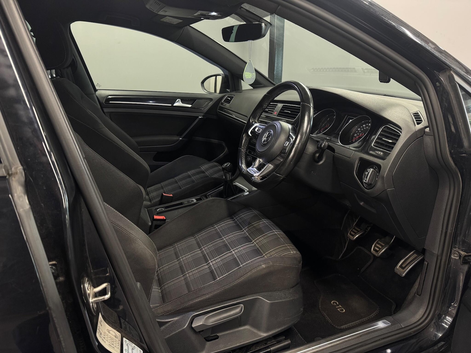 Used Volkswagen Golf for sale - 76473852: Photo 9