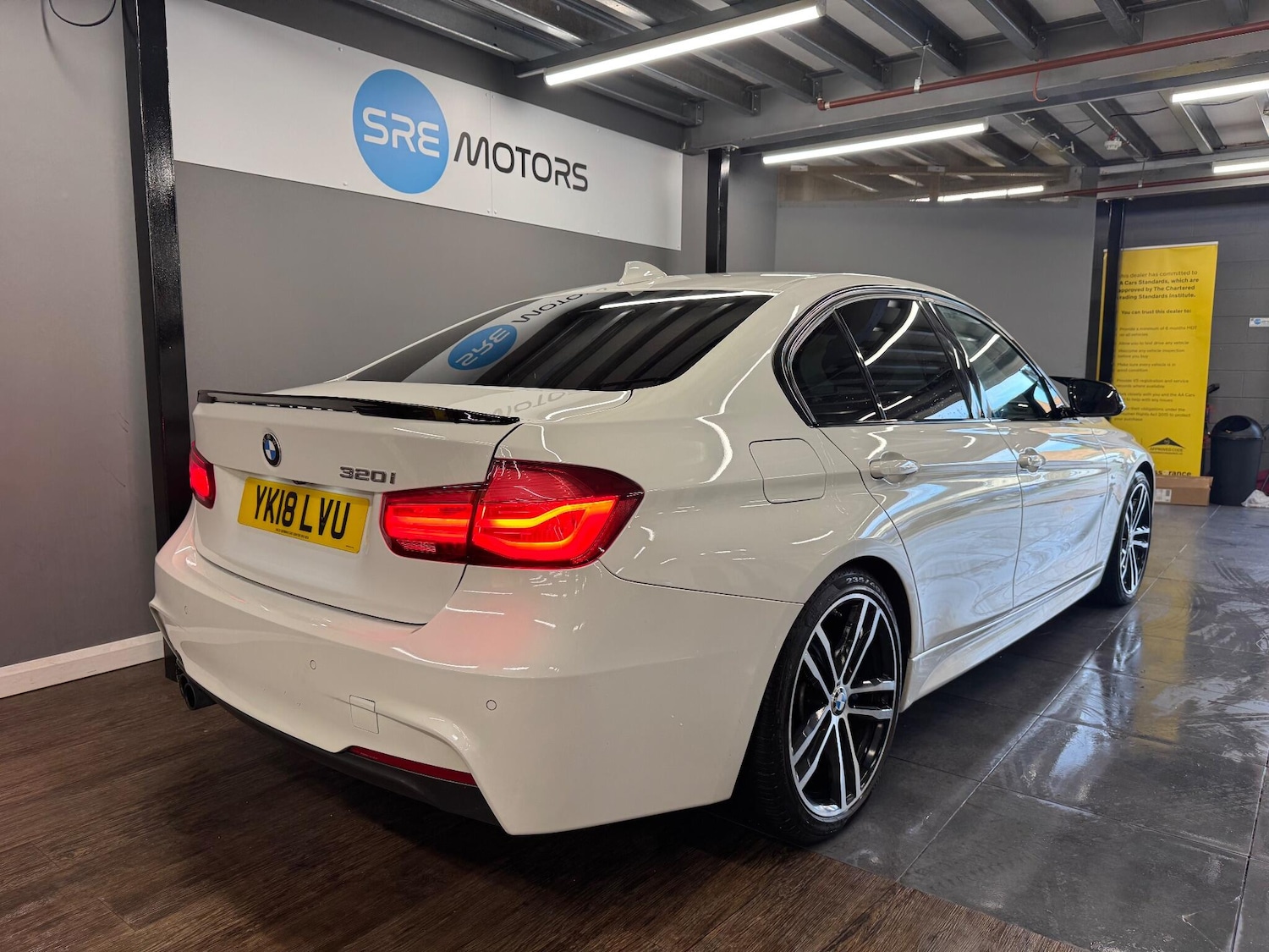 Used BMW 3 Series 2018 for sale - 76865299: Photo 12
