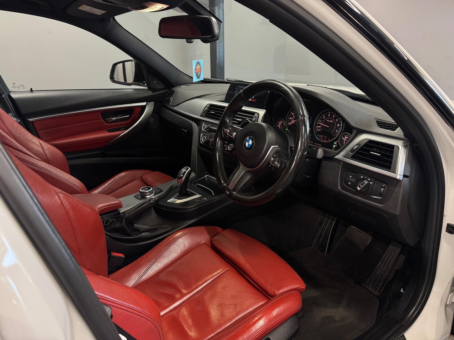 Used BMW 3 Series 2018 for sale - 76865299: Photo 18