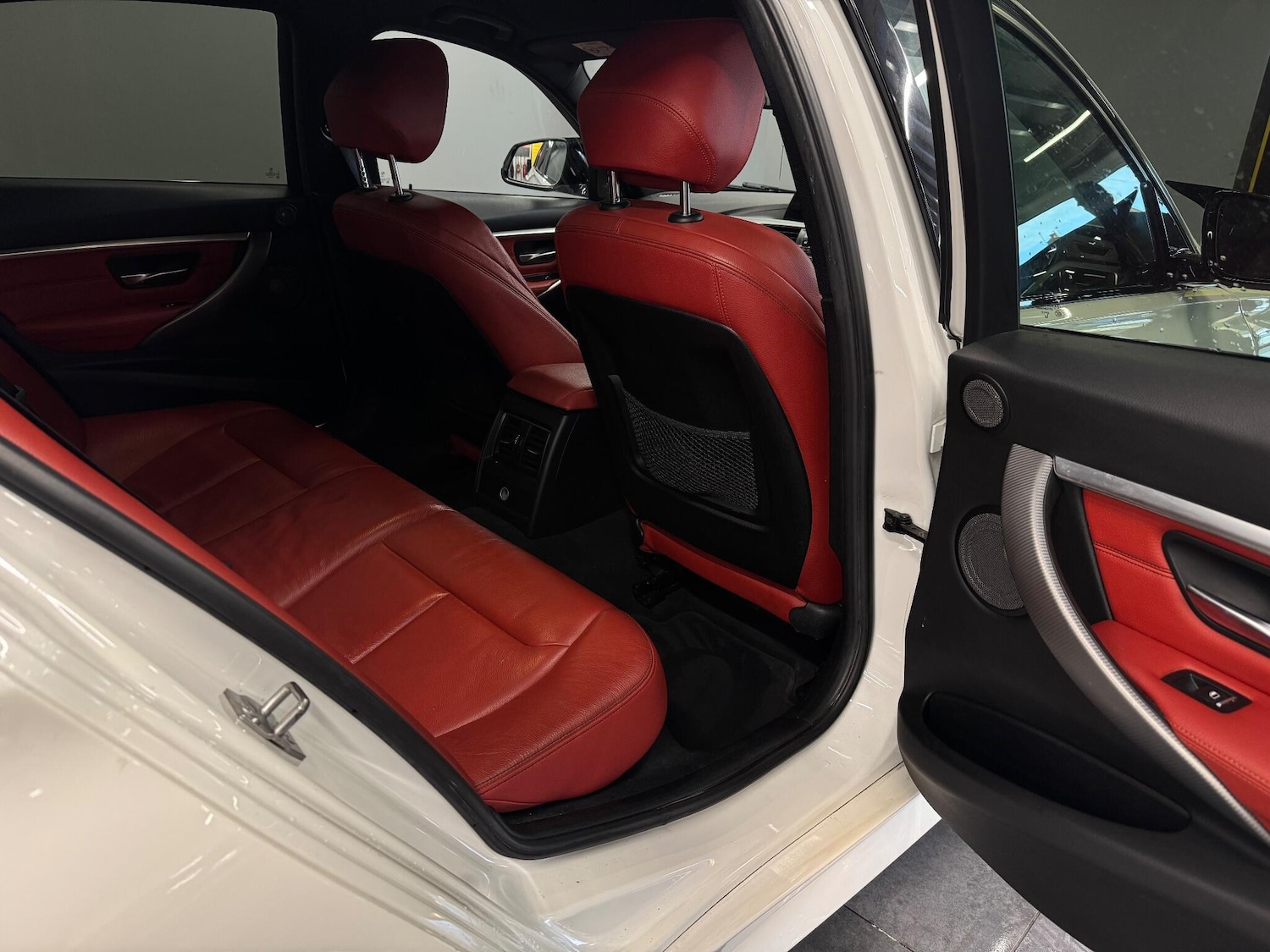 Used BMW 3 Series 2018 for sale - 76865299: Photo 22