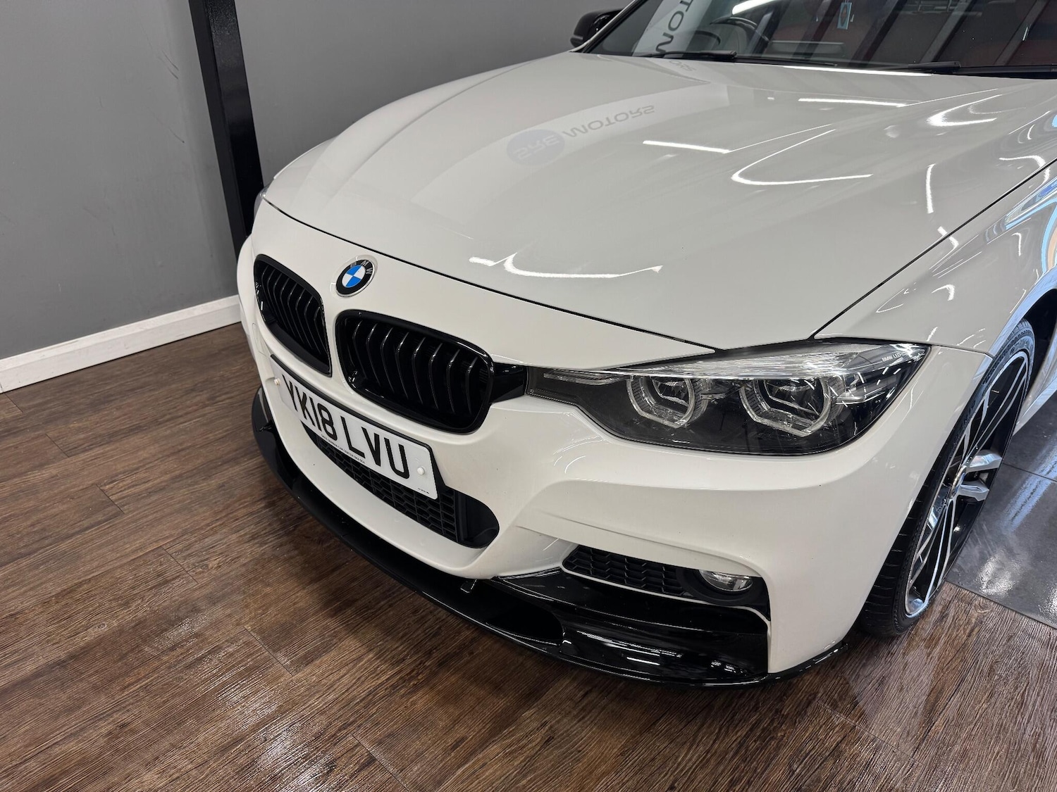 Used BMW 3 Series 2018 for sale - 76865299: Photo 3