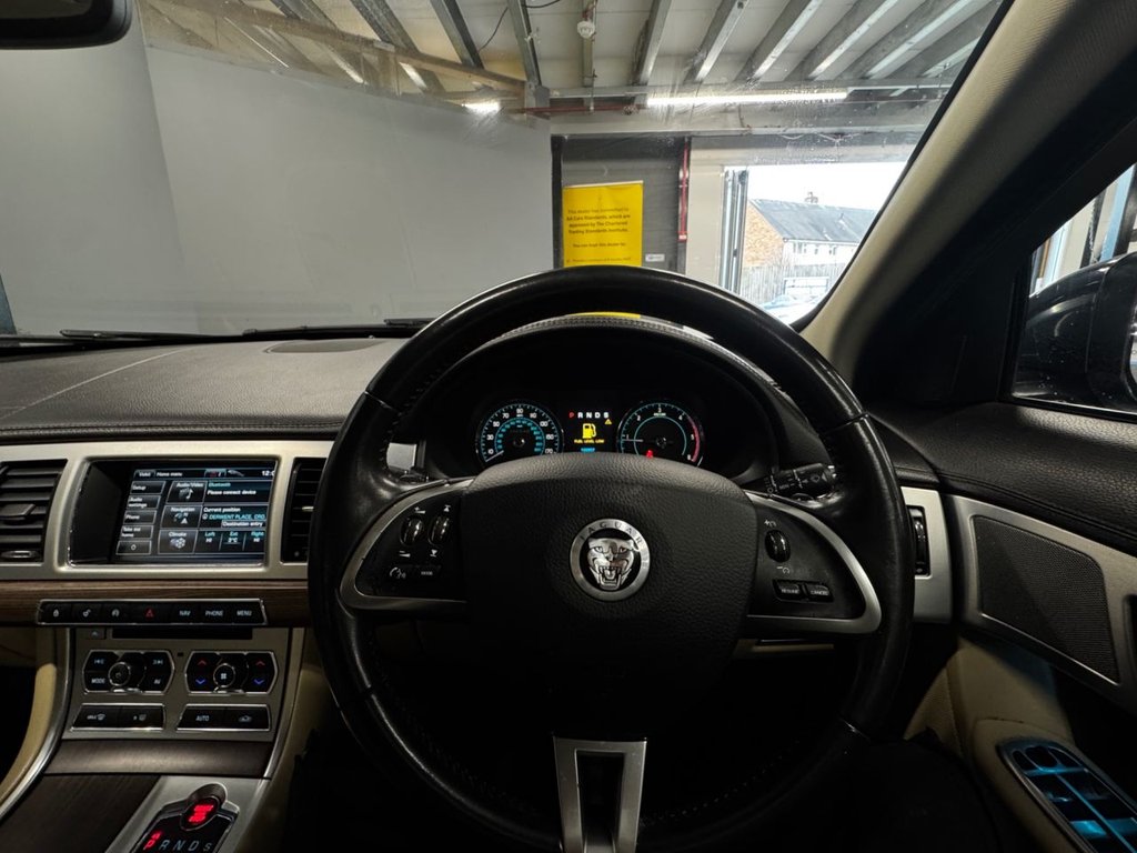 Used Jaguar XF 2013 for sale - 77546797: Photo 11