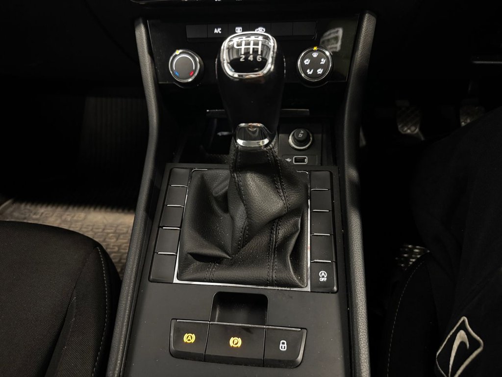 Used Skoda Superb 2024 for sale - 77850135: Photo 14