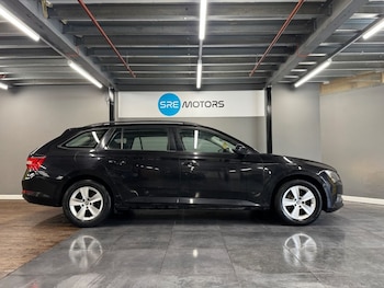 Used Skoda Superb 2024 for sale - 77850135: Photo