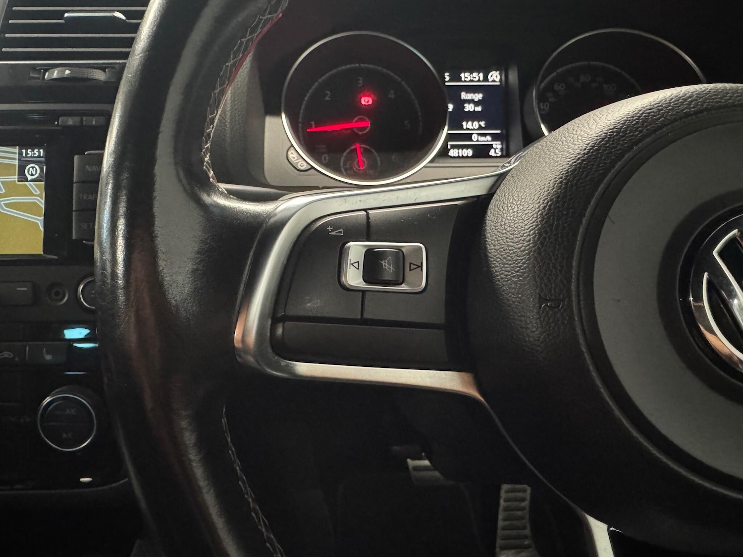 Used Volkswagen Scirocco 2014 for sale - 76456616: Photo 26