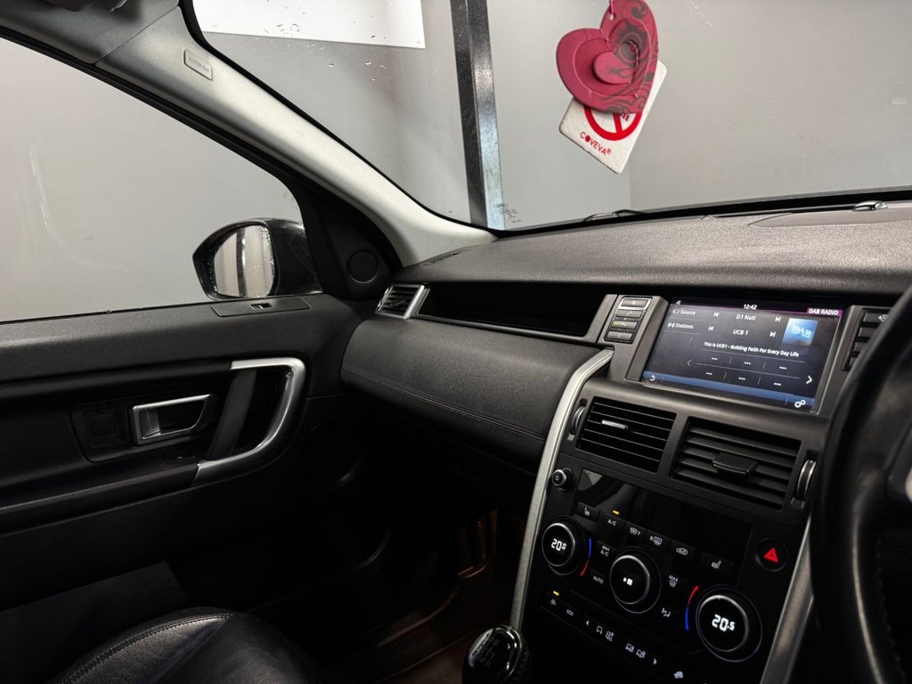 Used Land Rover Discovery Sport 2015 for sale - 78082461: Photo 15