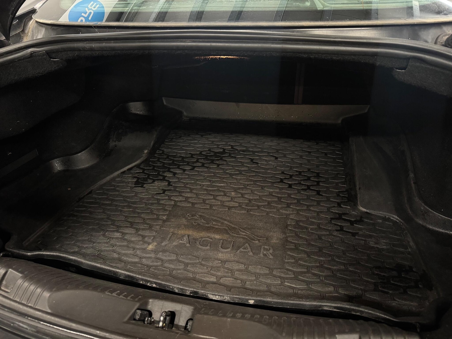 Used Jaguar XF 2015 for sale - 76992516: Photo 27