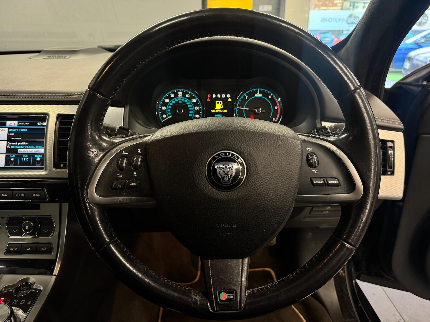 Used Jaguar XF 2015 for sale - 76992516: Photo 28