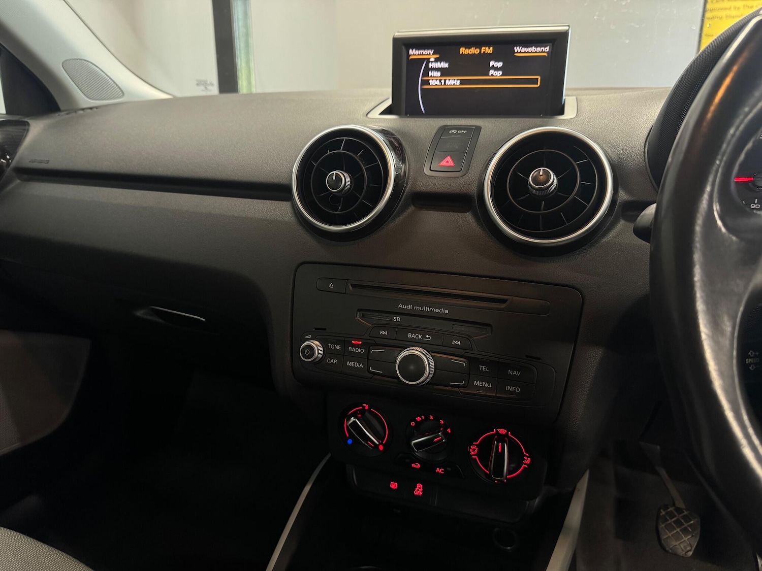 Used Audi A1 2011 for sale - 76644605: Photo 13