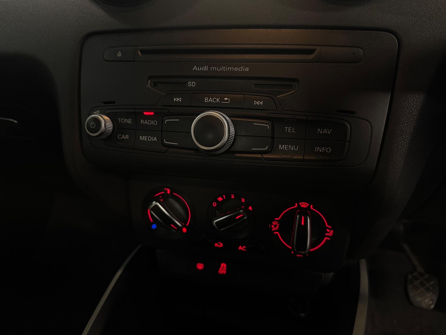 Used Audi A1 2011 for sale - 76644605: Photo 18