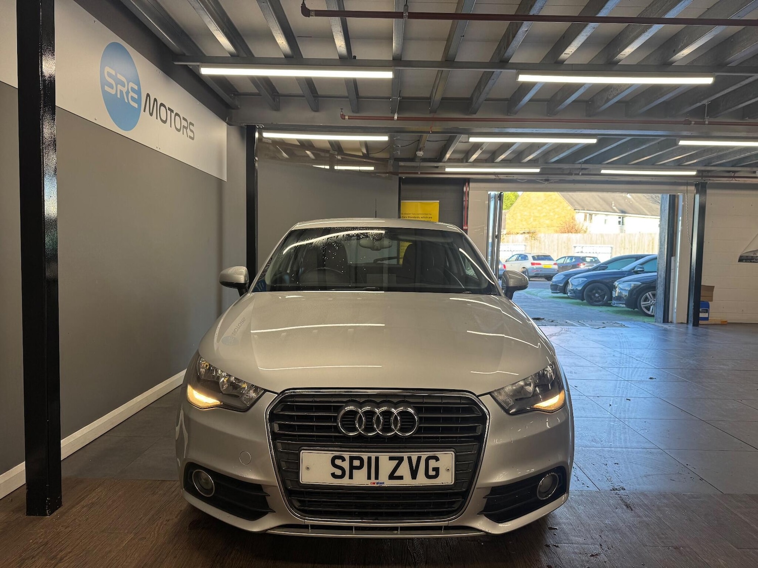 Used Audi A1 2011 for sale - 76644605: Photo 2