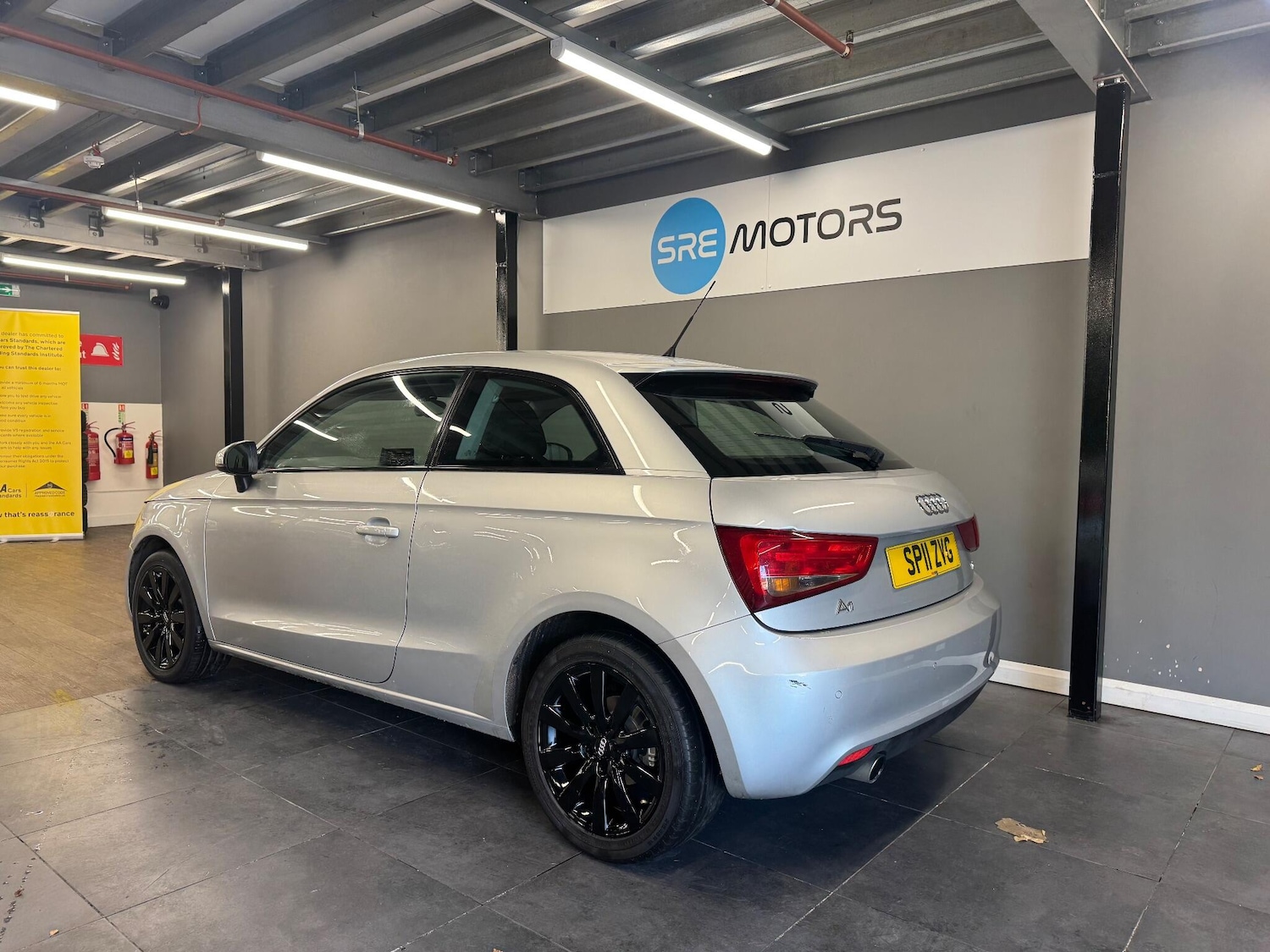 Used Audi A1 2011 for sale - 76644605: Photo 4