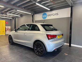 Used Audi A1 2011 for sale - 76644605: Photo