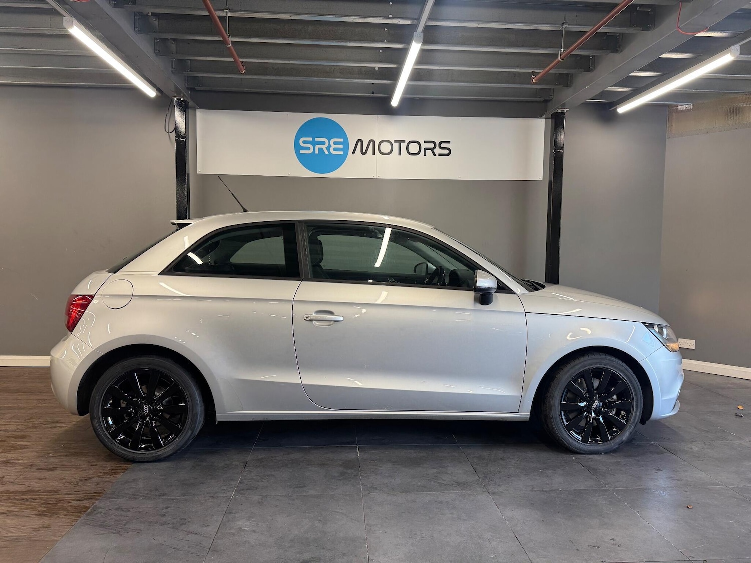 Used Audi A1 2011 for sale - 76644605: Photo 9