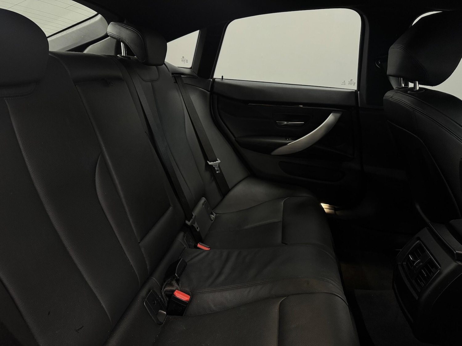 Used BMW 4 Series 2017 for sale - 76702061: Photo 18