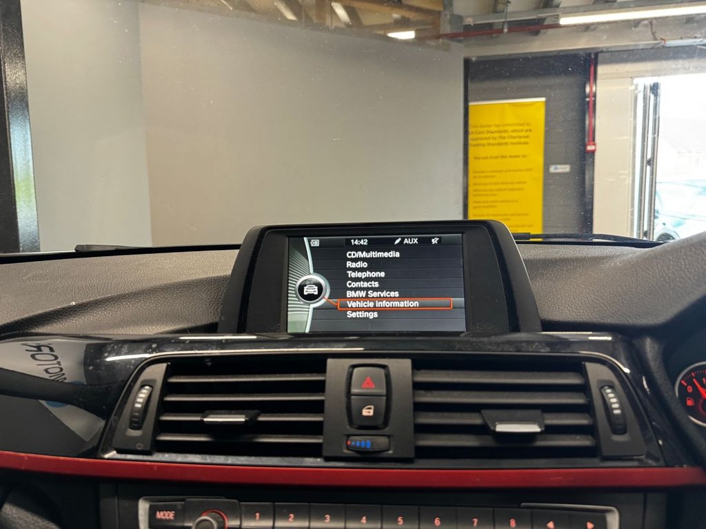 Used BMW 3 Series 2012 for sale - 78200759: Photo 12