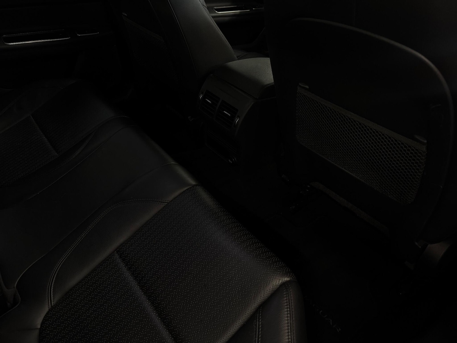 Used Jaguar XF 2017 for sale - 76484777: Photo 27