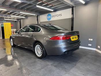 Used Jaguar XF 2017 for sale - 76484777: Photo
