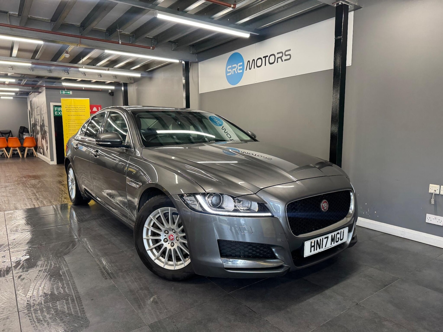 Used Jaguar XF 2017 for sale - 76484777: Photo 5
