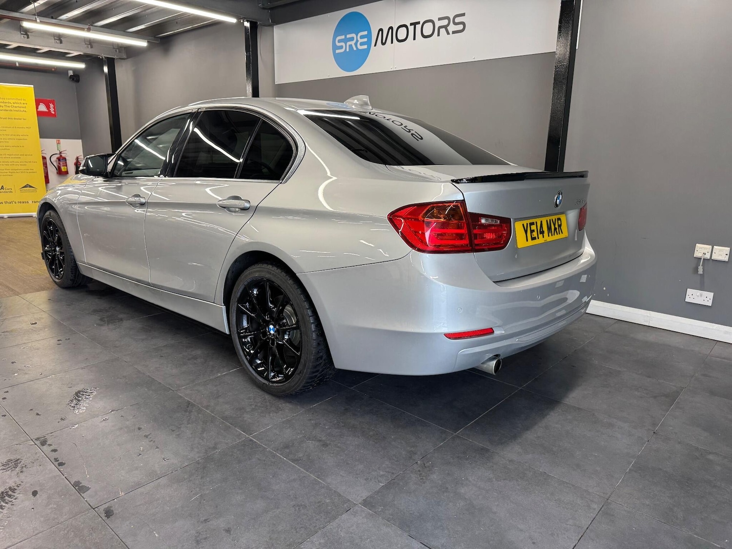 Used BMW 3 Series 2014 for sale - 76409410: Photo 4