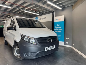 Mercedes-Benz - Vito