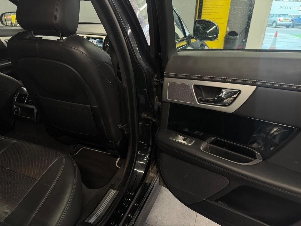 Used Jaguar XF 2015 for sale - 77044672: Photo 22