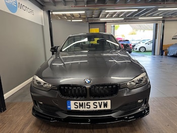 Used BMW 3 Series 2015 for sale - 76381146: Photo