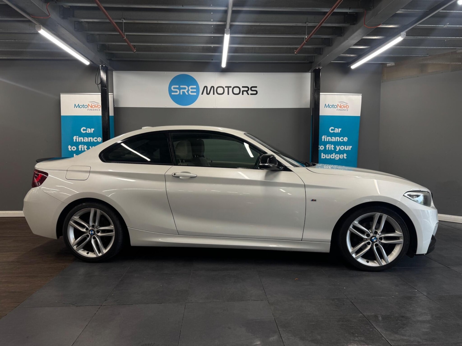 Used BMW 2 Series 2014 for sale - 76026581: Photo 2
