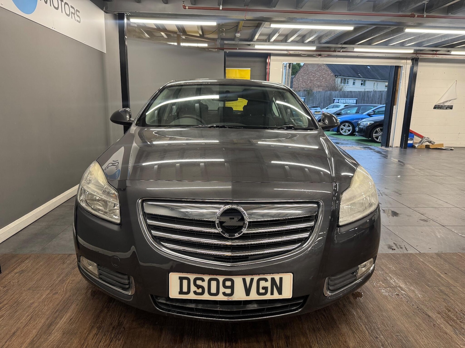 Used Vauxhall Insignia 2009 for sale - 76727744: Photo 2