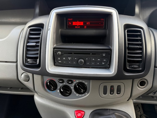 Used Vauxhall Vivaro 2012 for sale - 76298801: Photo 13