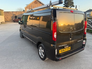 Used Vauxhall Vivaro 2014 for sale - 77934784: Photo