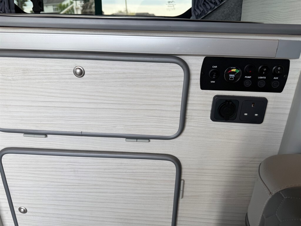 Used Vauxhall Vivaro 2014 for sale - 76298782: Photo 7