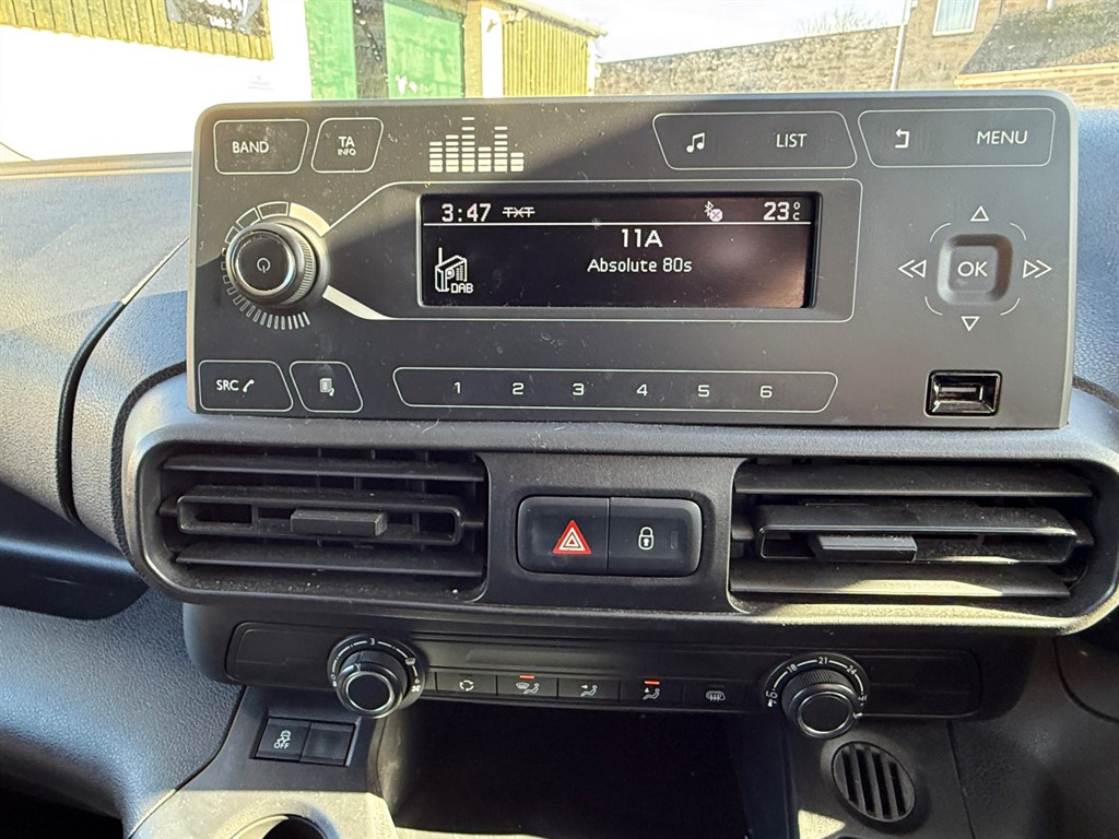 Used Vauxhall Combo 2019 for sale - 77718310: Photo 11