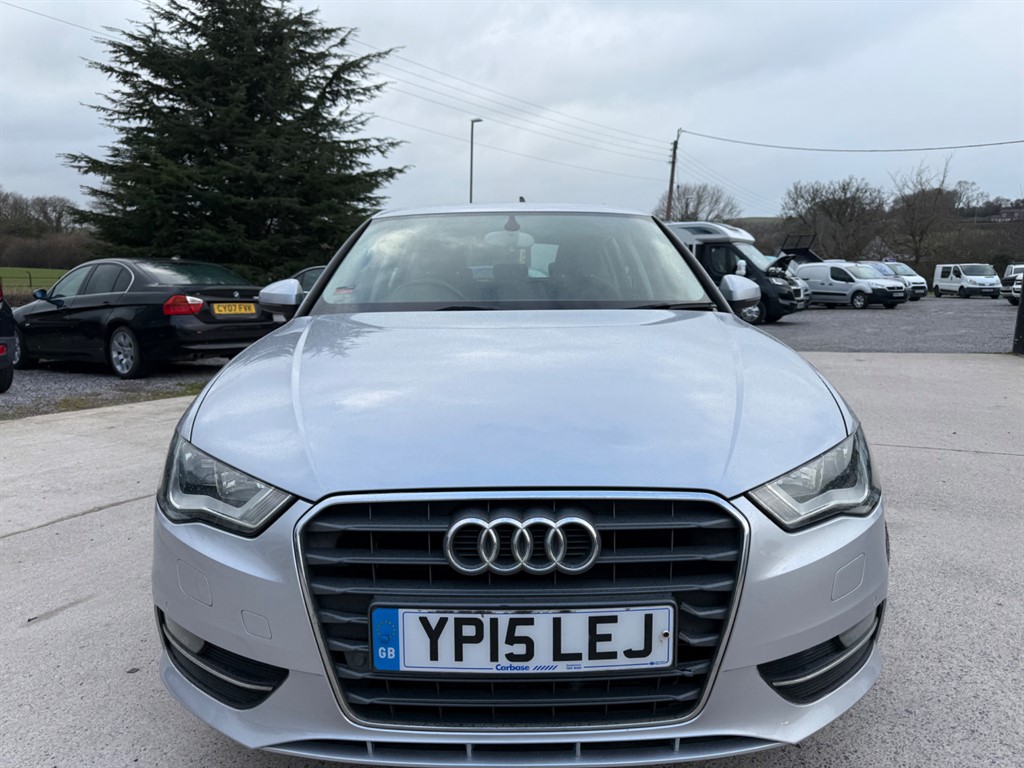 Used Audi A3 2015 for sale - 77307901: Photo 2