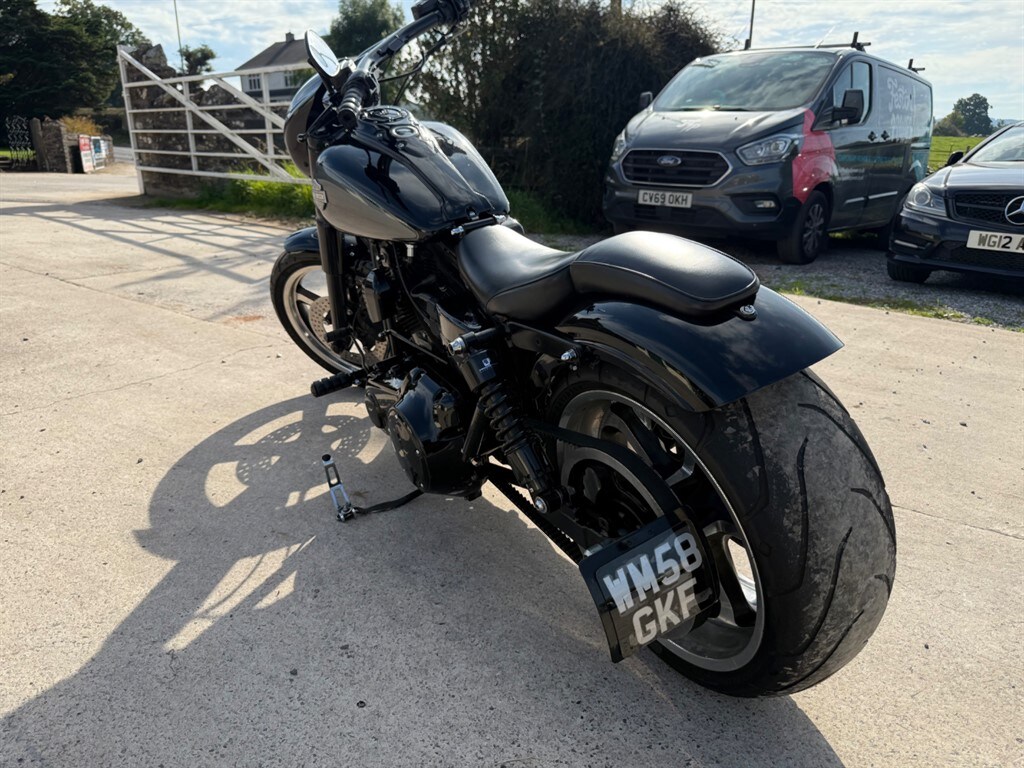 Harley-Davidson Dyna