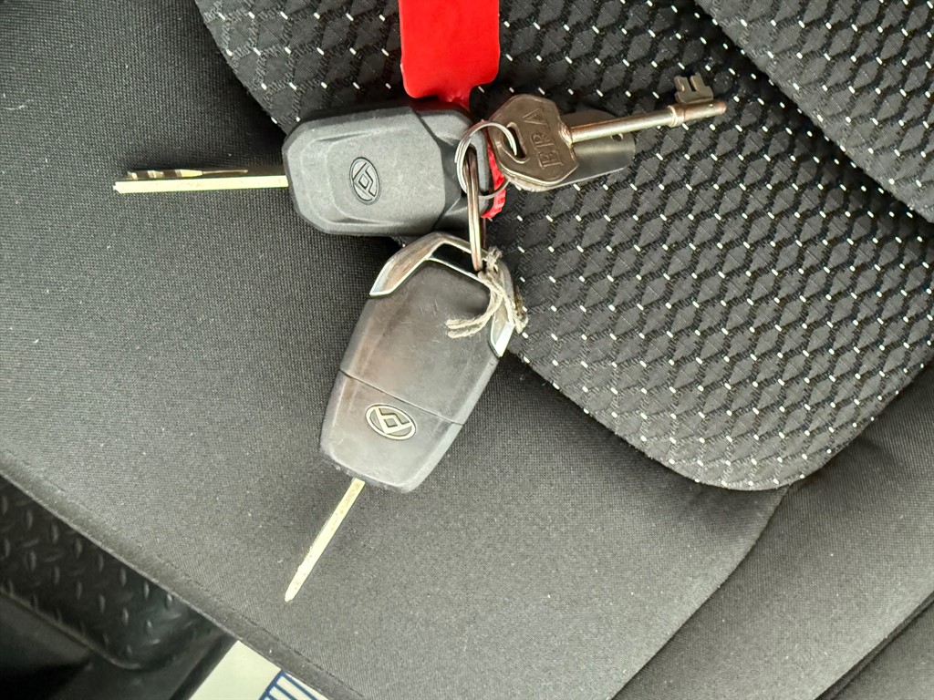 Used Maxus Deliver 9 2021 for sale - 76557110: Photo 12