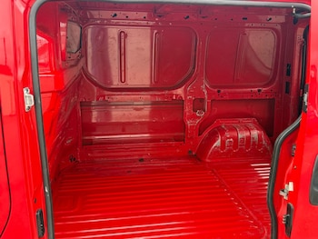 Used Renault Trafic 2010 for sale - 77619485: Photo