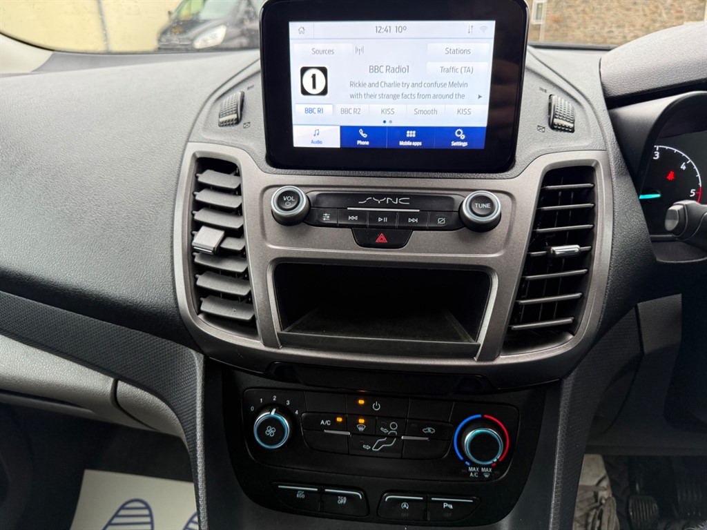 Used Ford Transit Connect 2020 for sale - 77204811: Photo 11