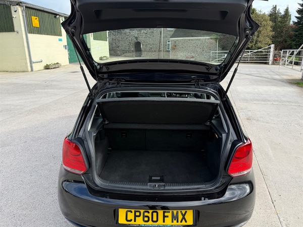 Used Volkswagen Polo 2011 for sale - 76298792: Photo 6