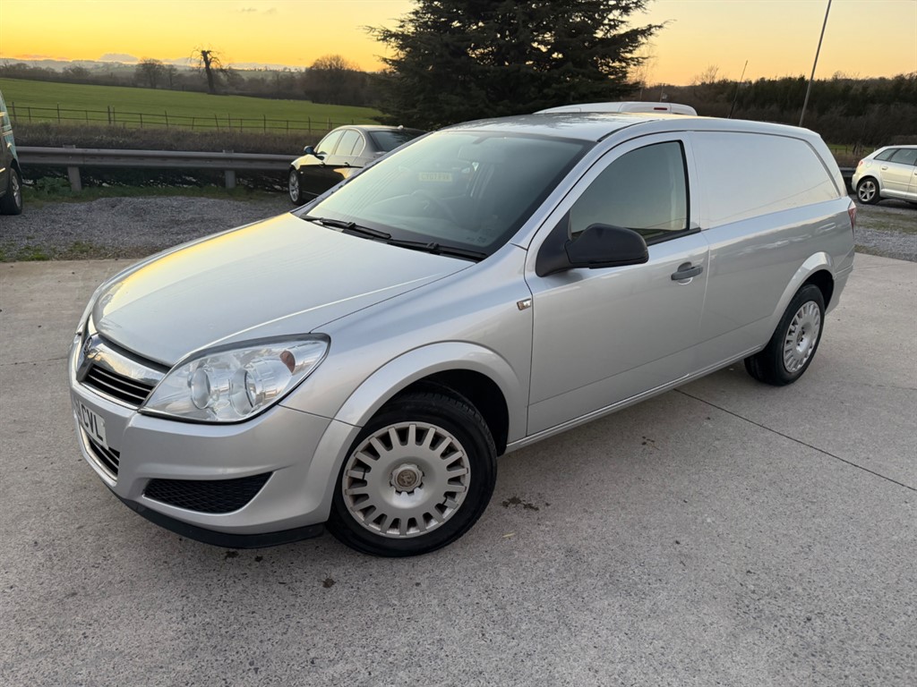Used Vauxhall Astra Van 2011 for sale - 77051069: Photo 3