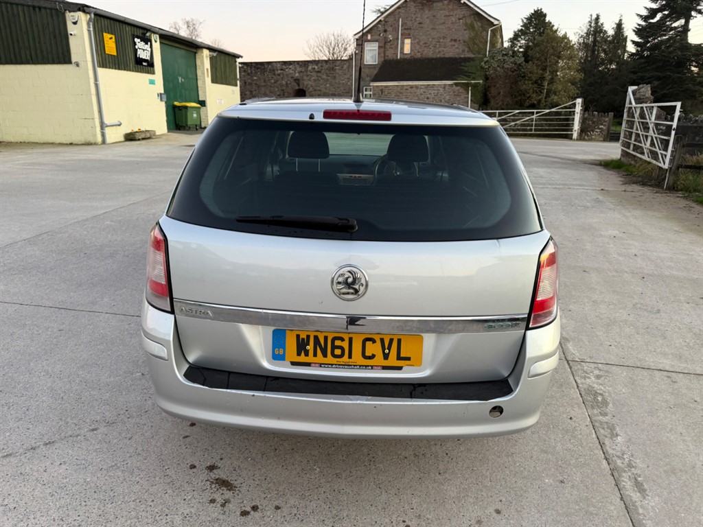 Used Vauxhall Astra Van 2011 for sale - 77051069: Photo 5