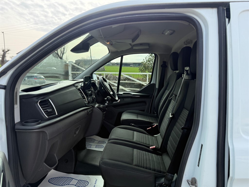Used Ford Transit Custom 2019 for sale - 77763095: Photo 10