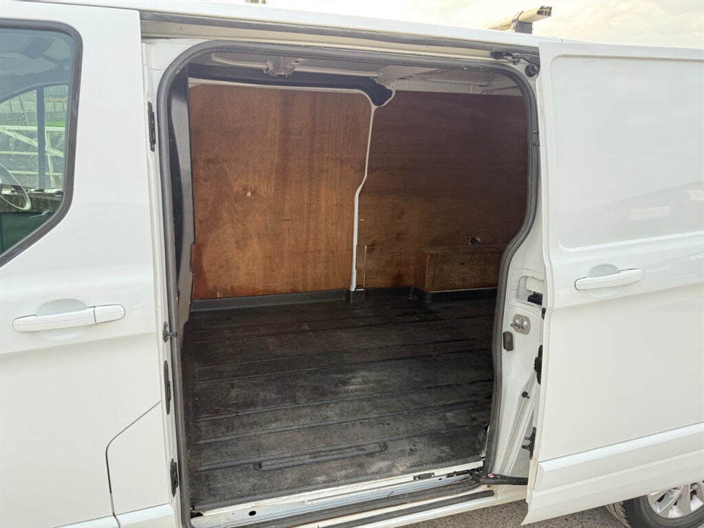 Used Ford Transit Custom 2019 for sale - 77763095: Photo 4