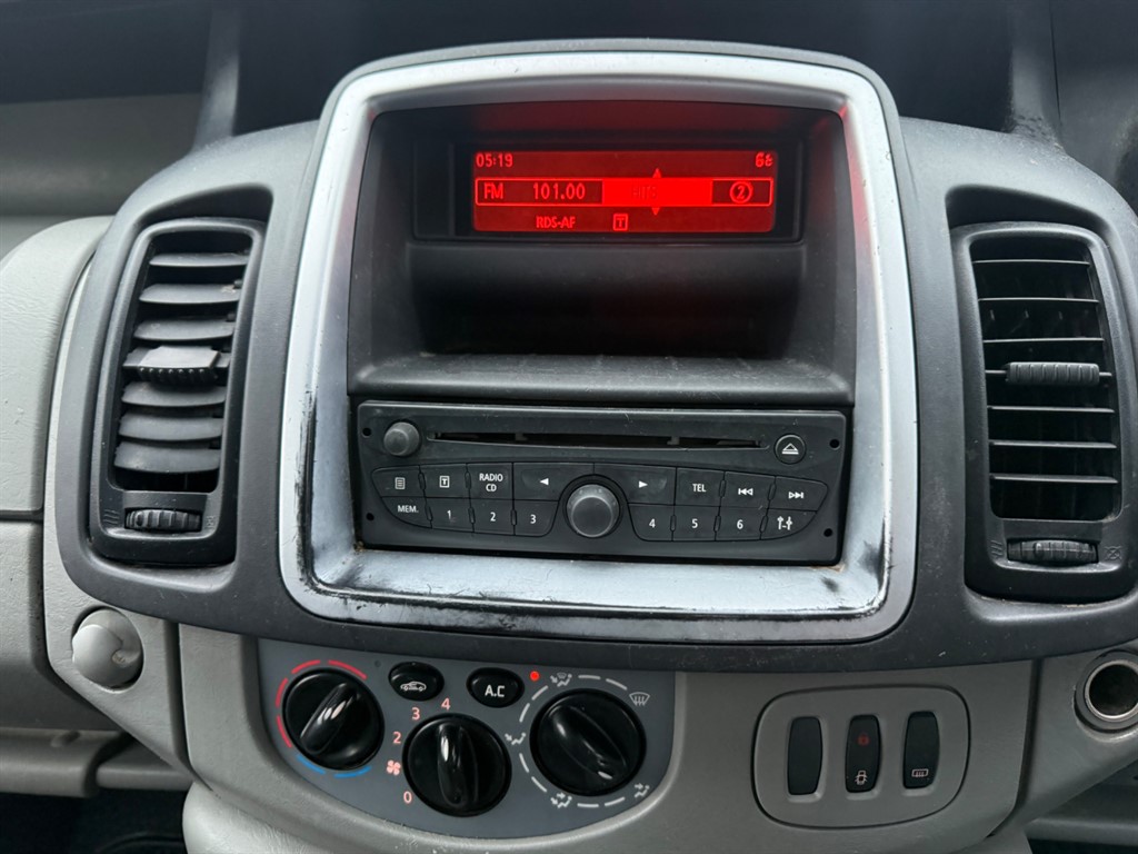 Used Vauxhall Vivaro 2013 for sale - 77316183: Photo 11