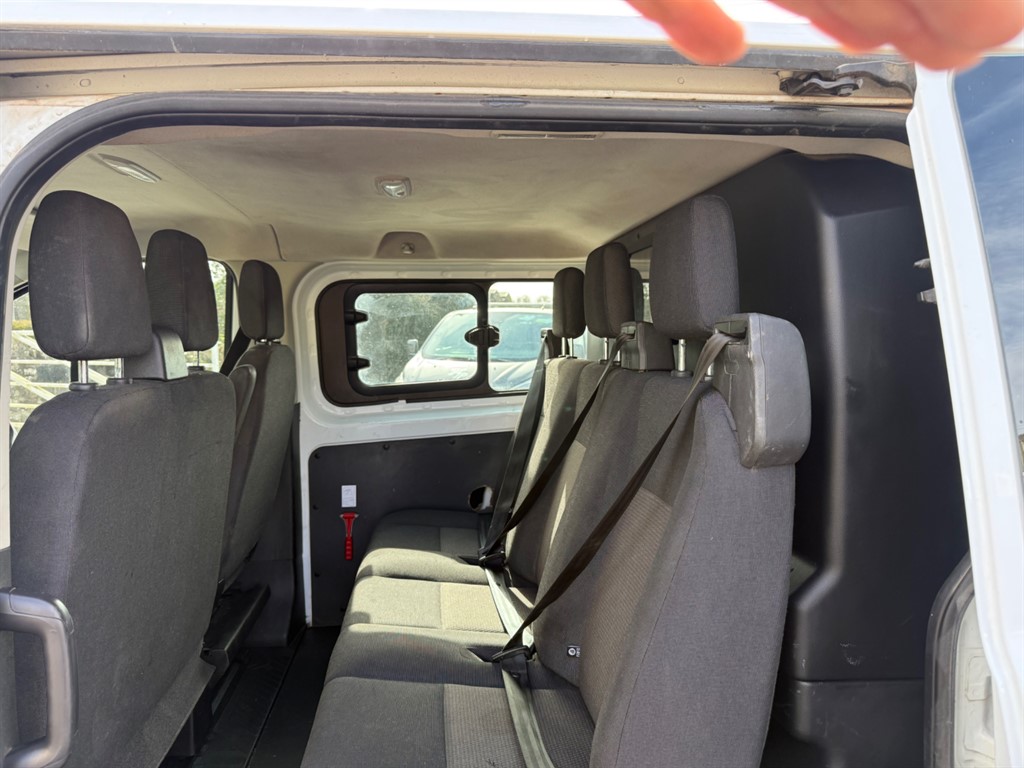 Used Ford Transit Custom 2017 for sale - 77885641: Photo 4