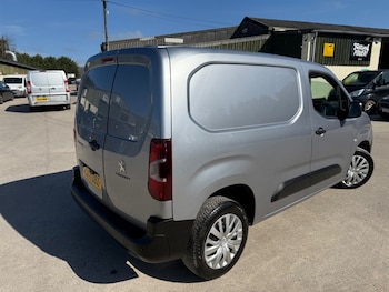 Used Peugeot Partner 2021 for sale - 77918288: Photo