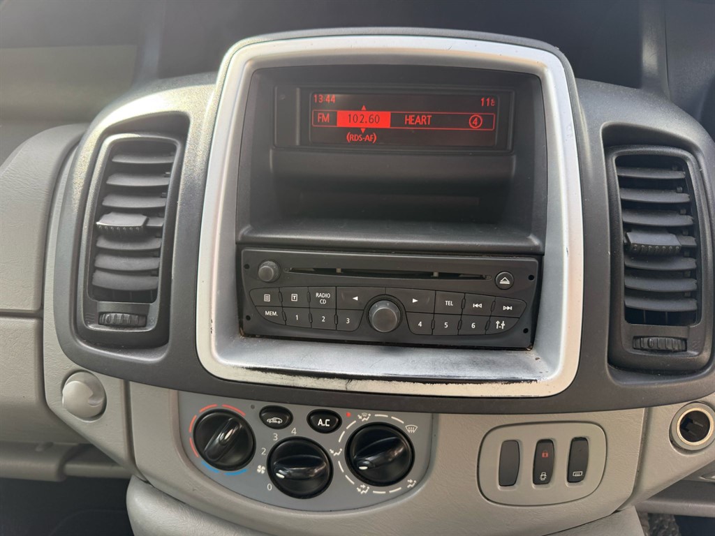 Used Vauxhall Vivaro 2013 for sale - 76298786: Photo 20