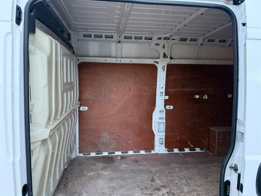 Used Peugeot Boxer 2019 for sale - 77360837: Photo 4