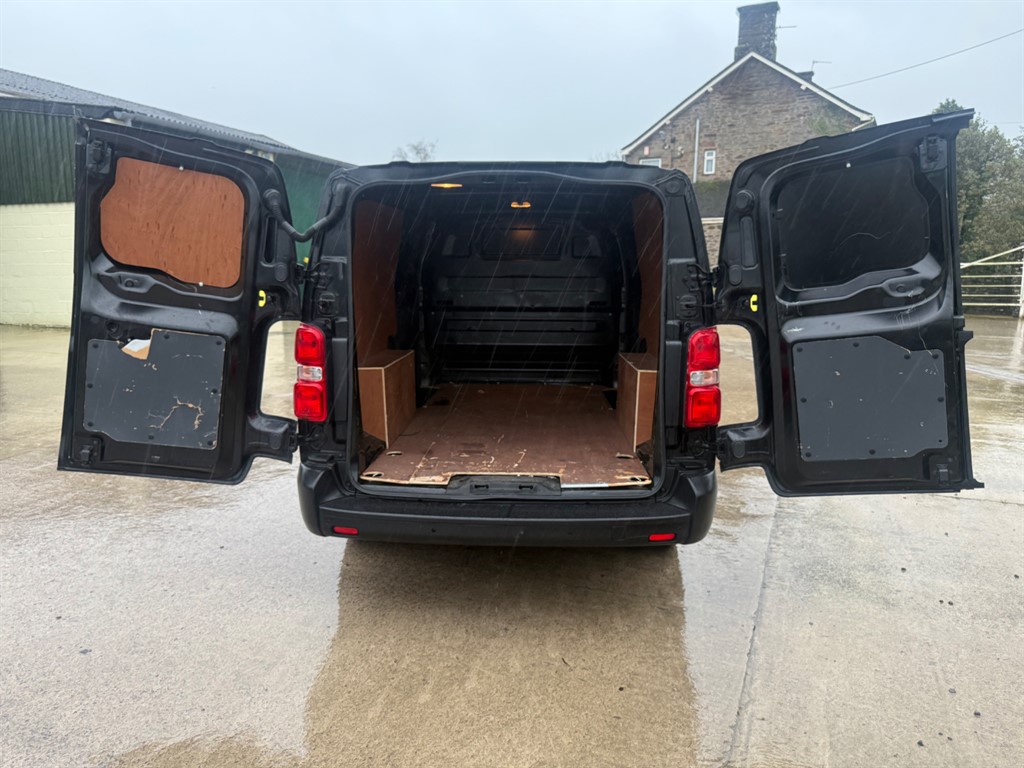 Used Vauxhall Vivaro 2019 for sale - 76984383: Photo 7