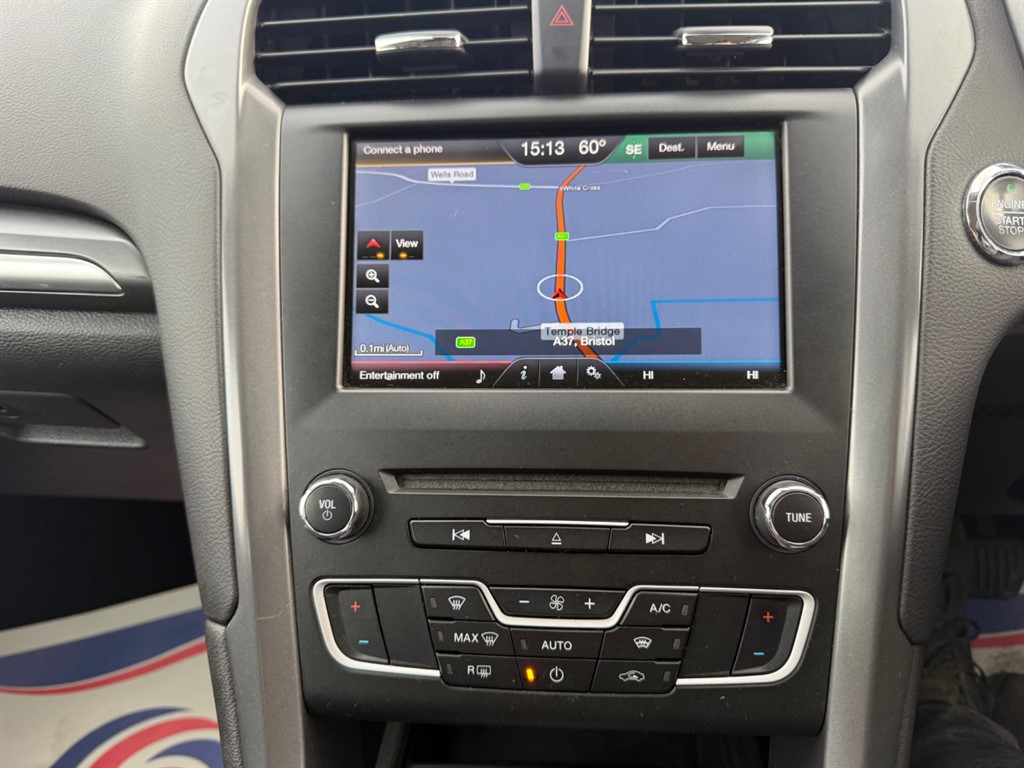 Used Ford Mondeo 2015 for sale - 76428399: Photo 9